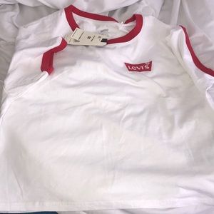 Levi’s crop t- shirt